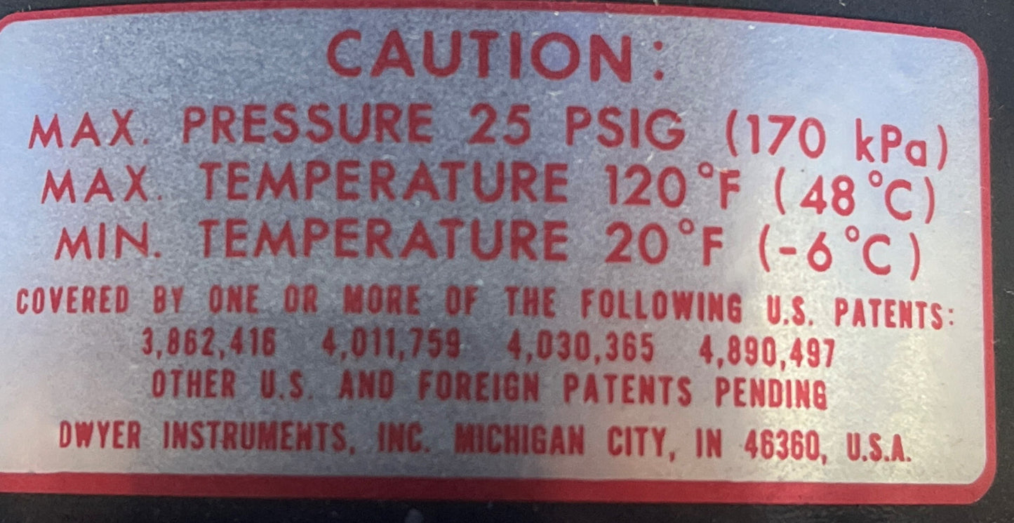 DWYER 3203C Photohelic MAX Pressure 25PSIG 120VAC