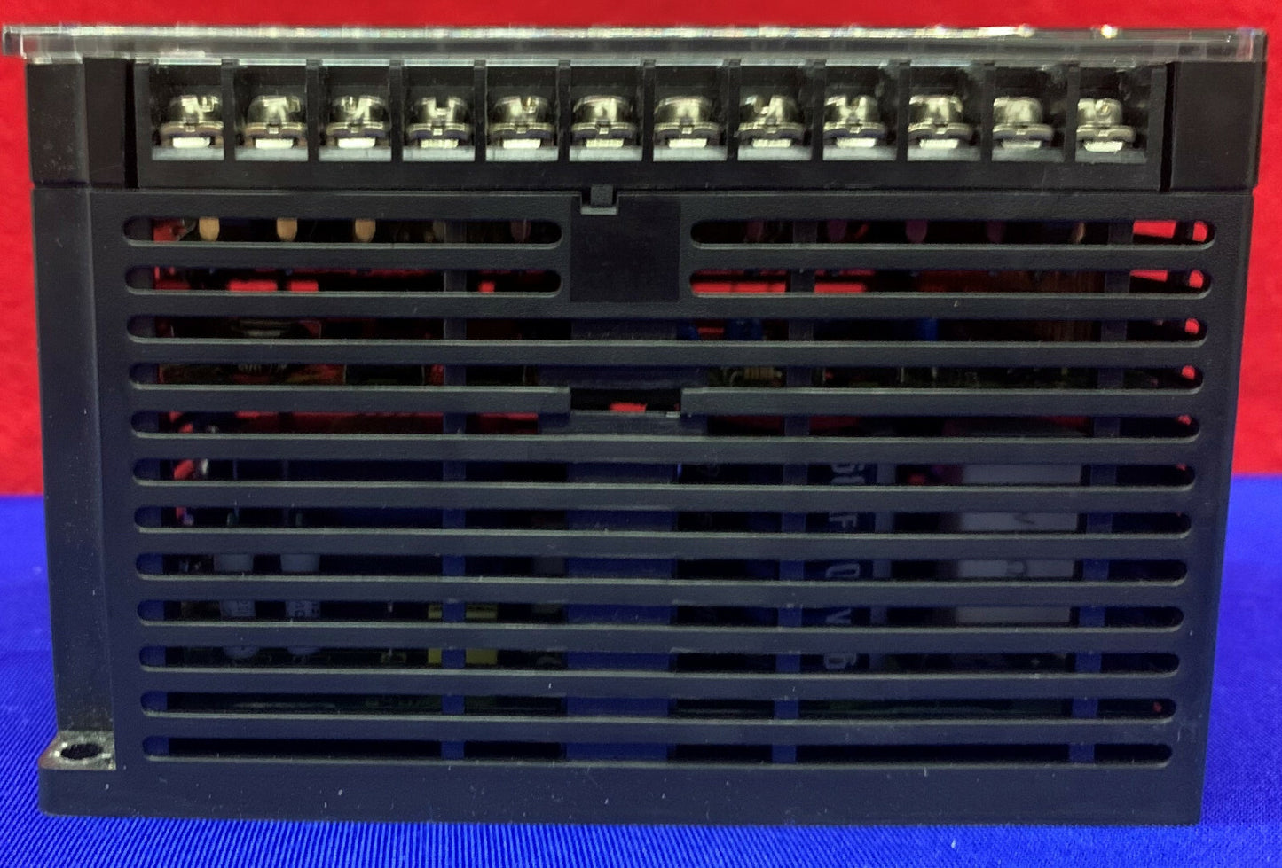 GE Fanuc Serie 90 Mikro-IC693UDR001BP1 Programmierbarer Controller 24VDC