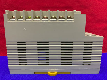 OMRON V600-CD1D-V3 IDENTIFICATION SYSTEM CONTROLLER MISSING COVERS