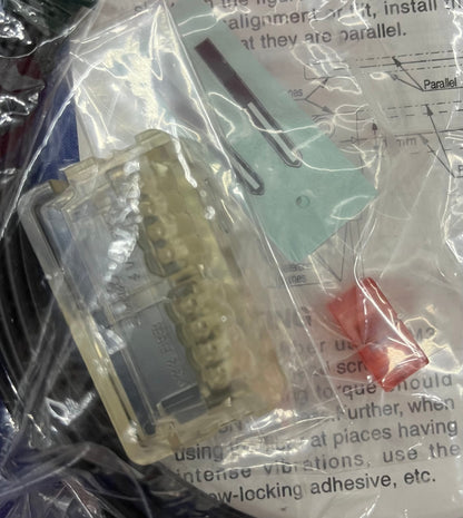 1 LOT MIT 2 STÜCK - SUNX FT-A8 UFTA8 GLASFASER-SENSOR