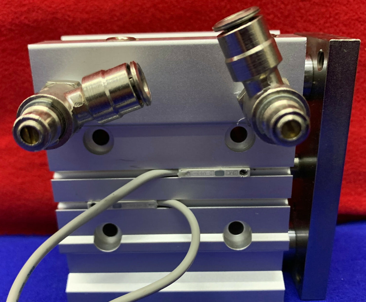 SMC GUIDED CYLINDER 22mm BORE MGPM25TN-40Z -M9BWM