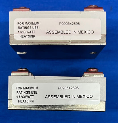 1 LOT QTY OF 2 - IDEC RSSDN-10A SOLID STATE RELAY W/COVER