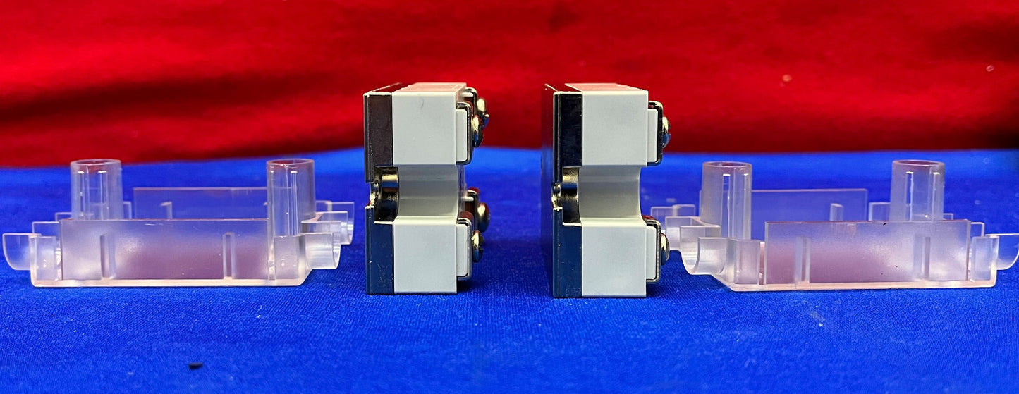 1 LOT QTY OF 2 - IDEC RSSDN-10A SOLID STATE RELAY W/COVER
