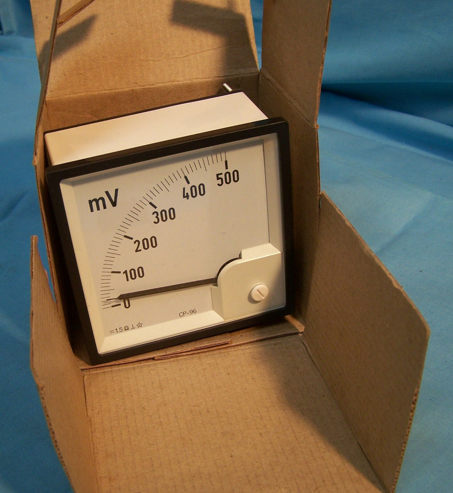 SM96 MODEL D500MV FRAGIELE 0-500 MILLIVOLTS PANEELMETER