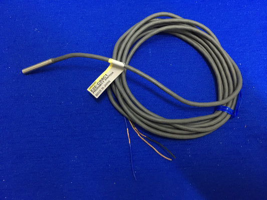 OMRON E2E-CR8C1 PROXIMITY SWITCH