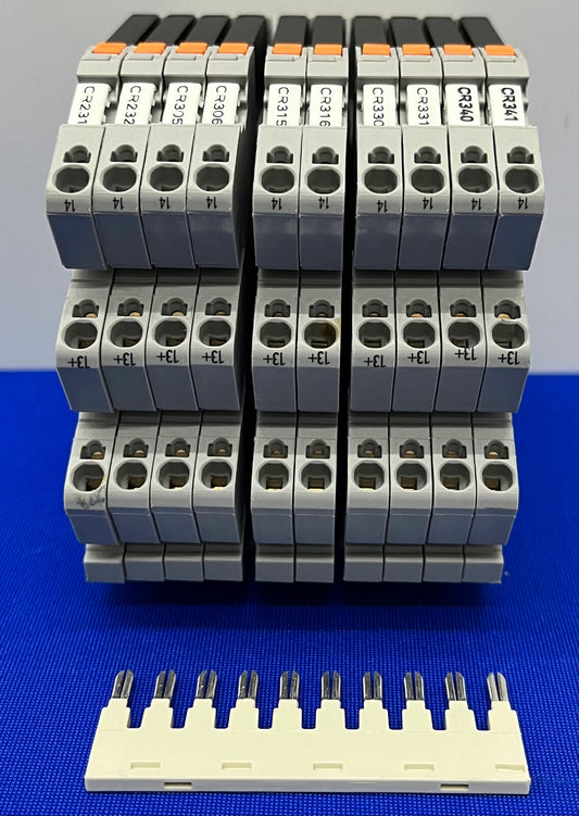 WAGO 857-704 SOLID STATE RELAY MODULE WITH 857-164 SOLID STATE RELAY - QTY OF 10