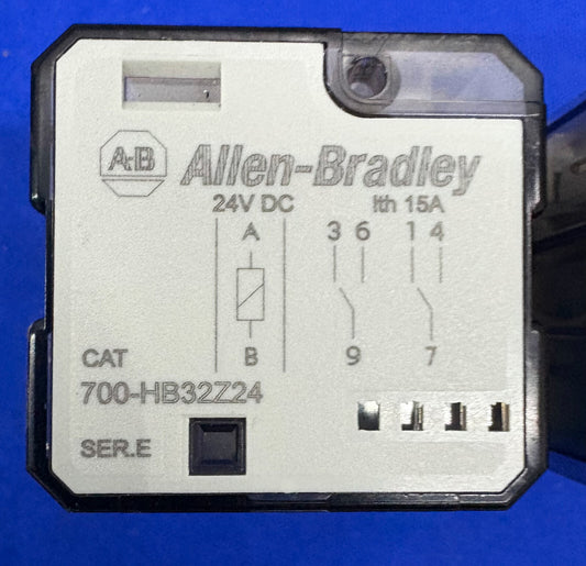 ALLEN BRADLEY AB 700-HB32Z24 SER E RELAY 24VDC - 1 LOT QTY 2