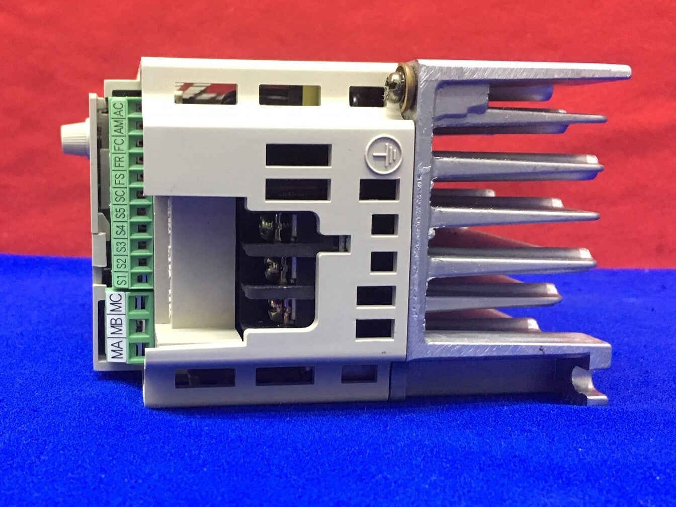 YASKAWA CIMA-J7AM20P4 / JDA003 DRIVE GENERAL PURPOSE MAGNETEK
