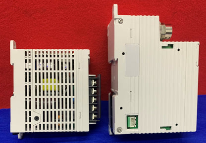 Keyence SL-T11R Veiligheidsrelais Terminal &amp; SL-U2 Voeding 24VDC