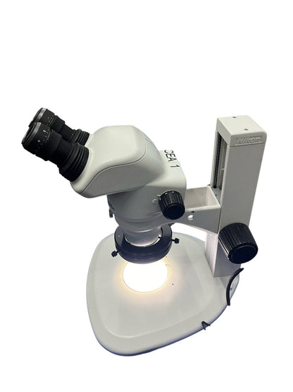 MICROSCOPE NIKON SMZ 745 6,7X-50X AVEC SUPPORT NIKON C-PSN 213406 ET ÉCLAIRAGE LED 