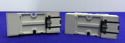 1 LOT MIT 2 Allen Bradley - 700-HN103 MINIATUR-RELAIS-SOCKEL &amp; 700-HC24Z24-4 RELAIS 