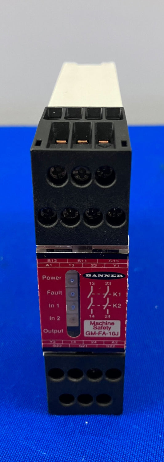 BANNER ENGINEERING CORP  GM-FA-10J SAFETY MODULE FOR INTERLOCK