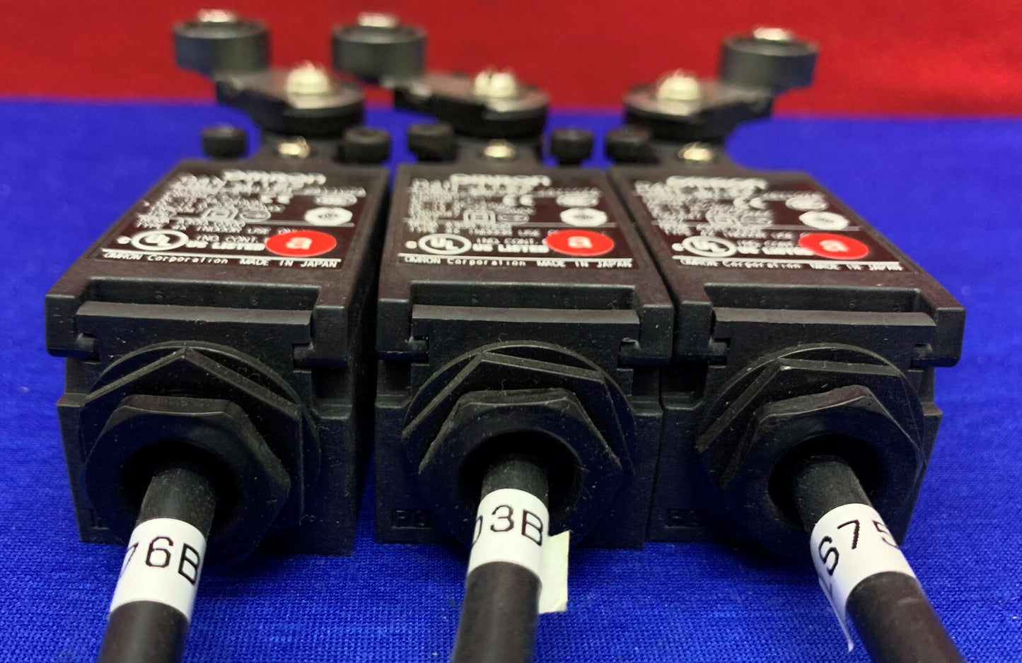 Lot of 3 OMRON SAFETY LIMIT SWITCH D4N-1122