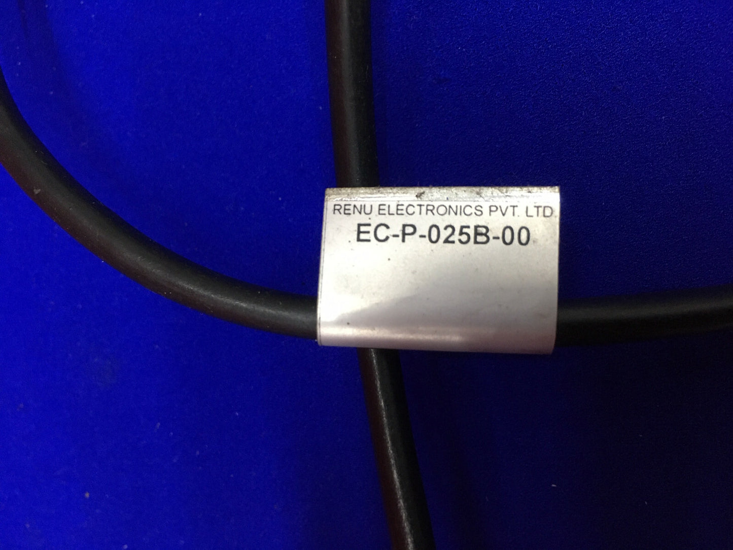 RENU ELECTRONICS PZM-720-24-BH/W REV A3 オペレーターインターフェイスパネル