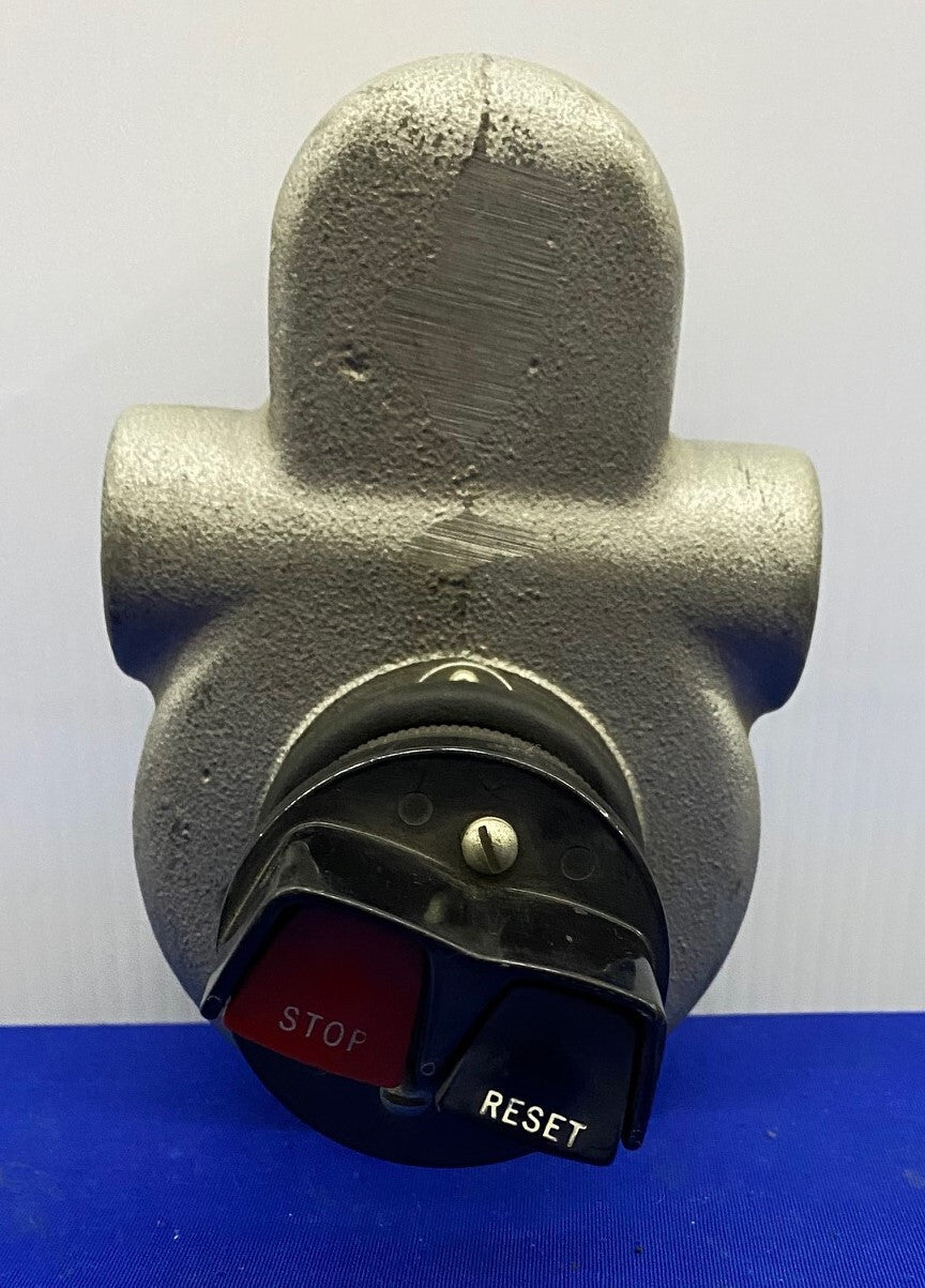 CROUSE-HINDS EGP 3142 MODEL M2 EGP SERIES PUSH BUTTON STATION CONDUET C1 GD 2EFG