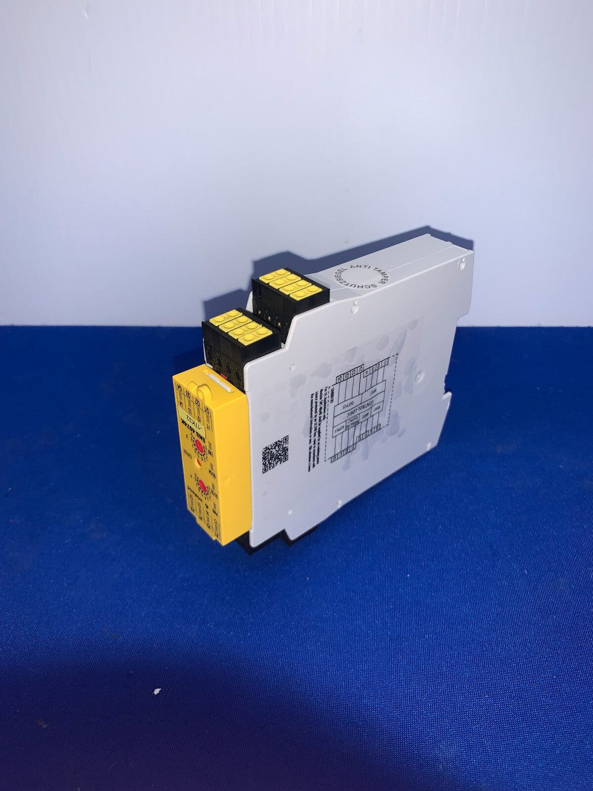 WIELAND SNS 4074K-C SICHERHEITSSTEUERGERÄT D-01