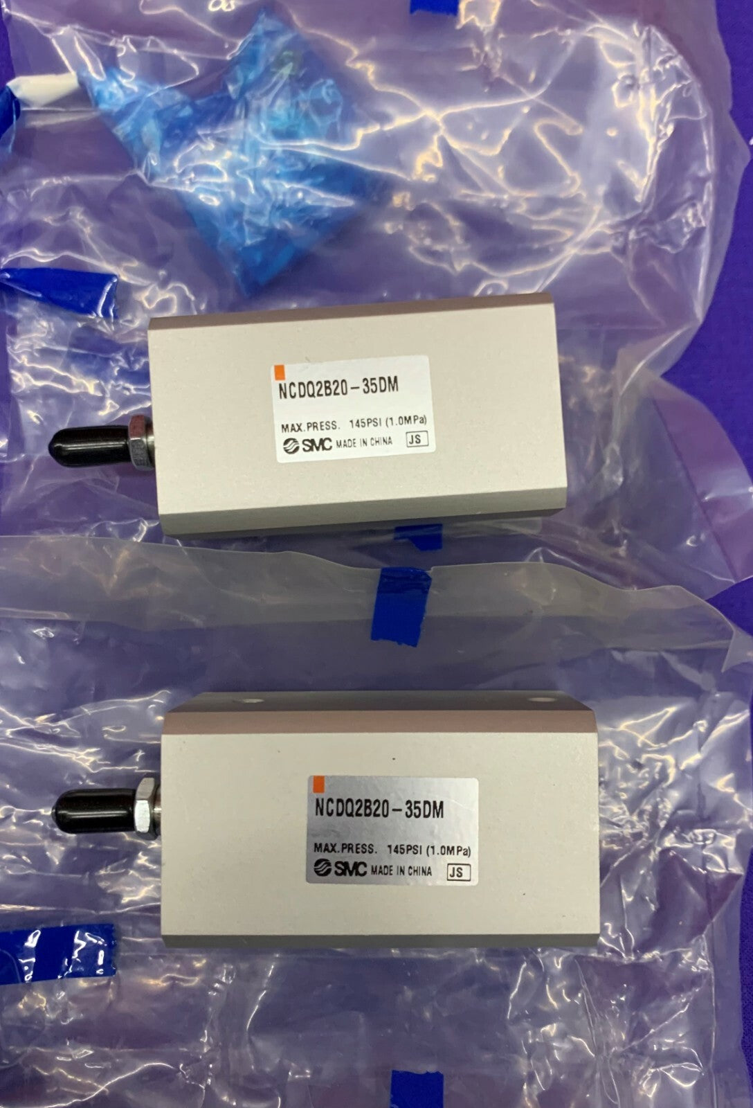 Lotto di 2 - Cilindri compatti SMC NCQ2 NCDQ2B20-35DM 