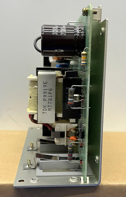 Alimentation TDK KEPCO ERX24-2.5 Entrée : CA 115/230 V, 1,6/0,9 A, 50/60 HZ Sortie : CC 24 V