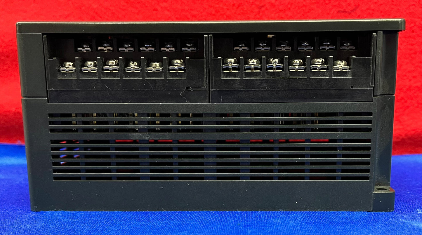 GE FANUC VERAMAX ®  IC200UDR010-BD MICRO CONTROLLER 24VDC