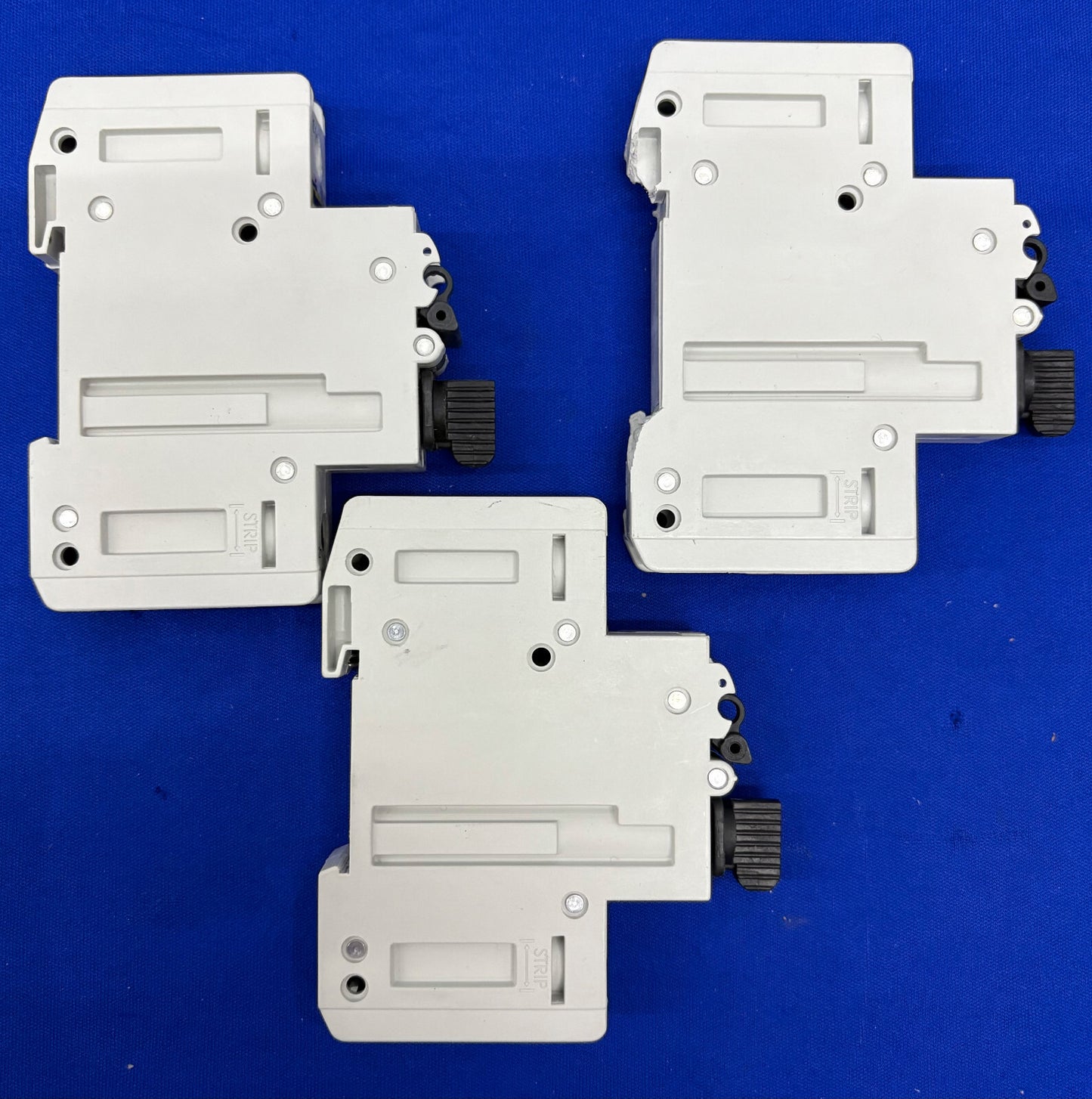 COOPER BUSSMANN CCP-1-30CC / CCP-CC CIRCUIT BREAKER  - 1 LOT QTY 3