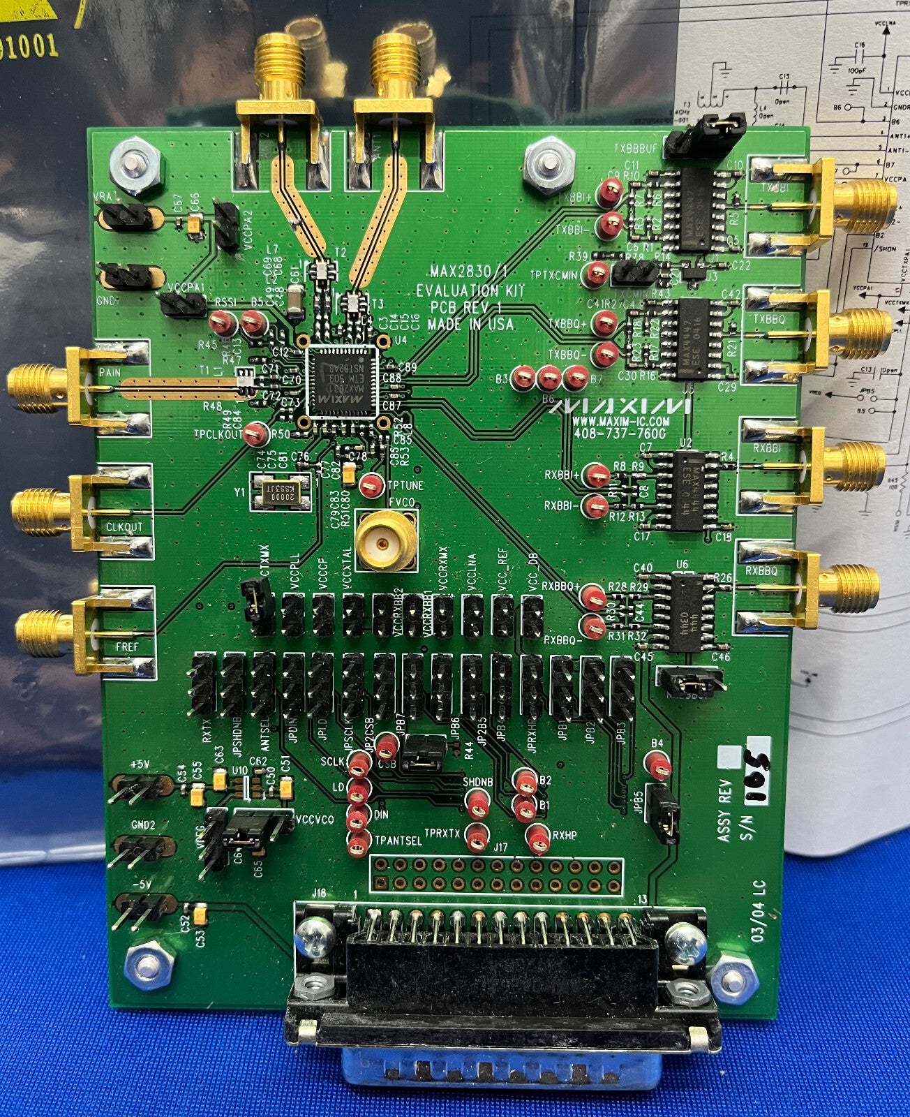 MAXIM EVALUATION KIT MAX2830/1 PCB REV 1