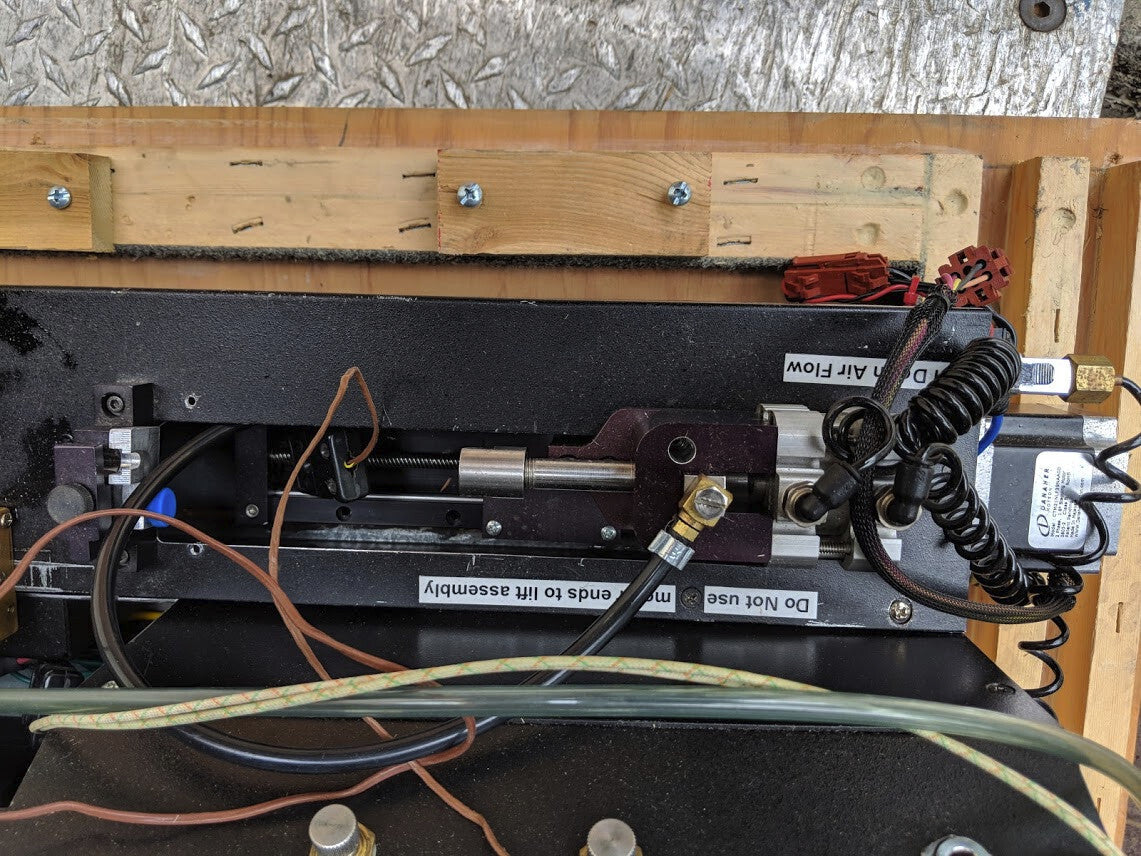 FARLOW'S BBM-4100 CATHETER BALLOON BLOWING SYSTEM FOR PARTS AND REPAIR