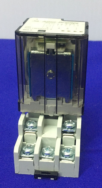 Allen-Bradley Allen Bradley AB 700-HB33Z24-4 SER E GENERAL PURPOSE RELAY