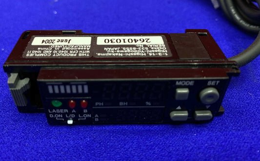 KEYENCE LV-21AP / LV SERIES DIGITAL LASER AMPLIFIER/SENSOR