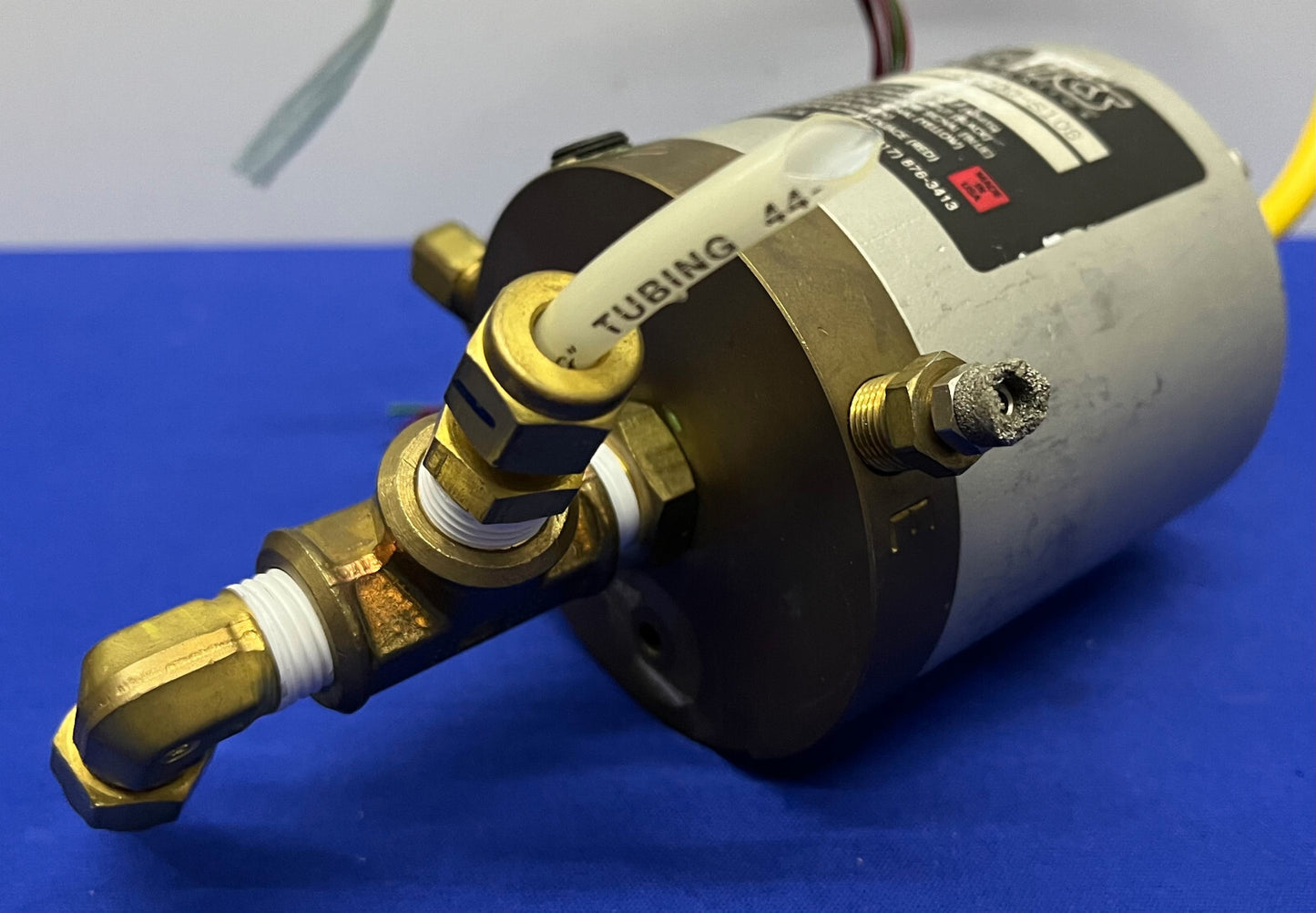 BUZMATICS SPC1RM-0E10-0G300-S108 DRUCKWANDLER 0-10 VDC 300 PSI