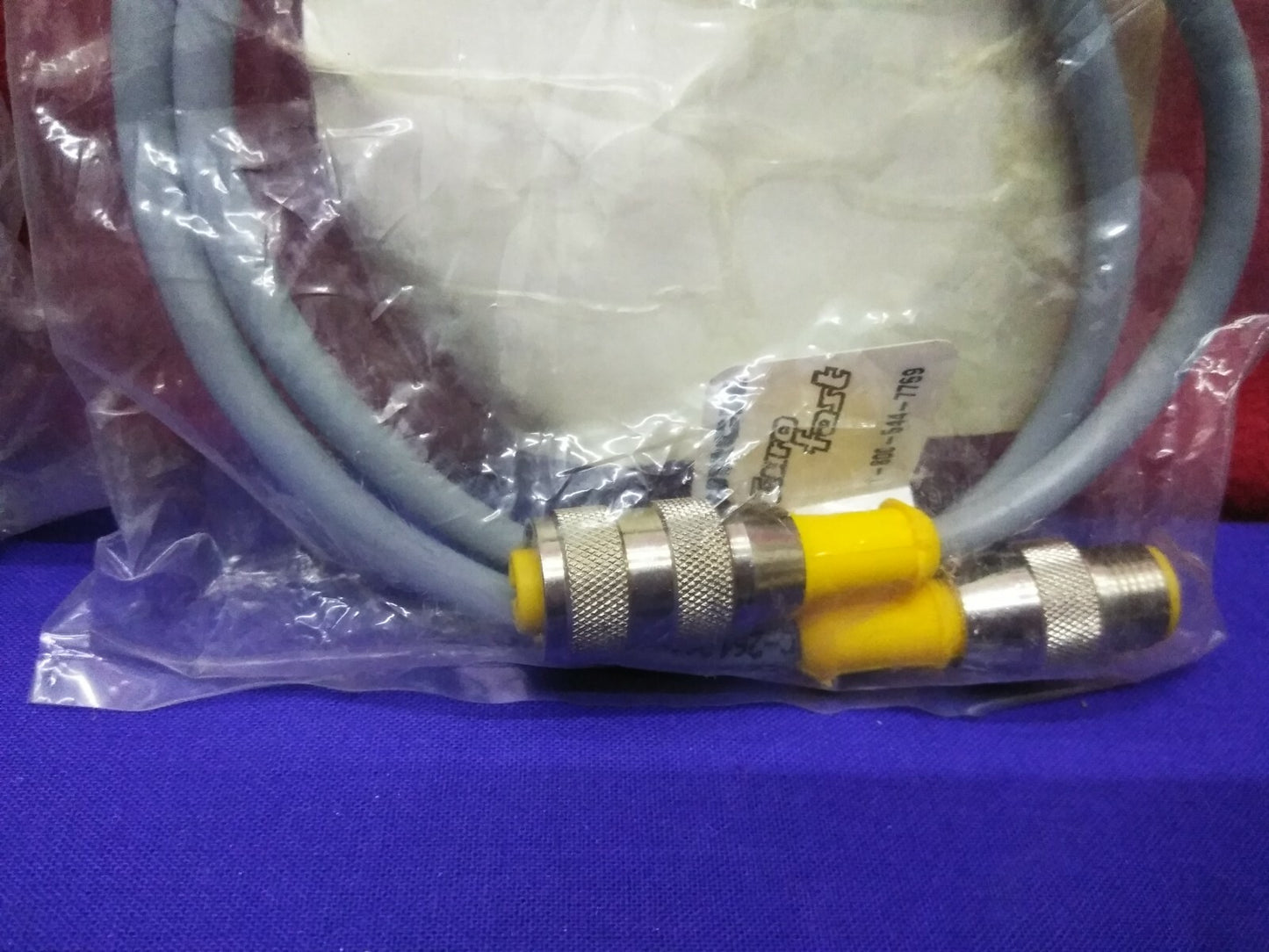 1 LOT DE QTE 2 - CORDON MOULÉ TURCK RK RK 4.4T-0.6-RS 4.4T / U2433-1 