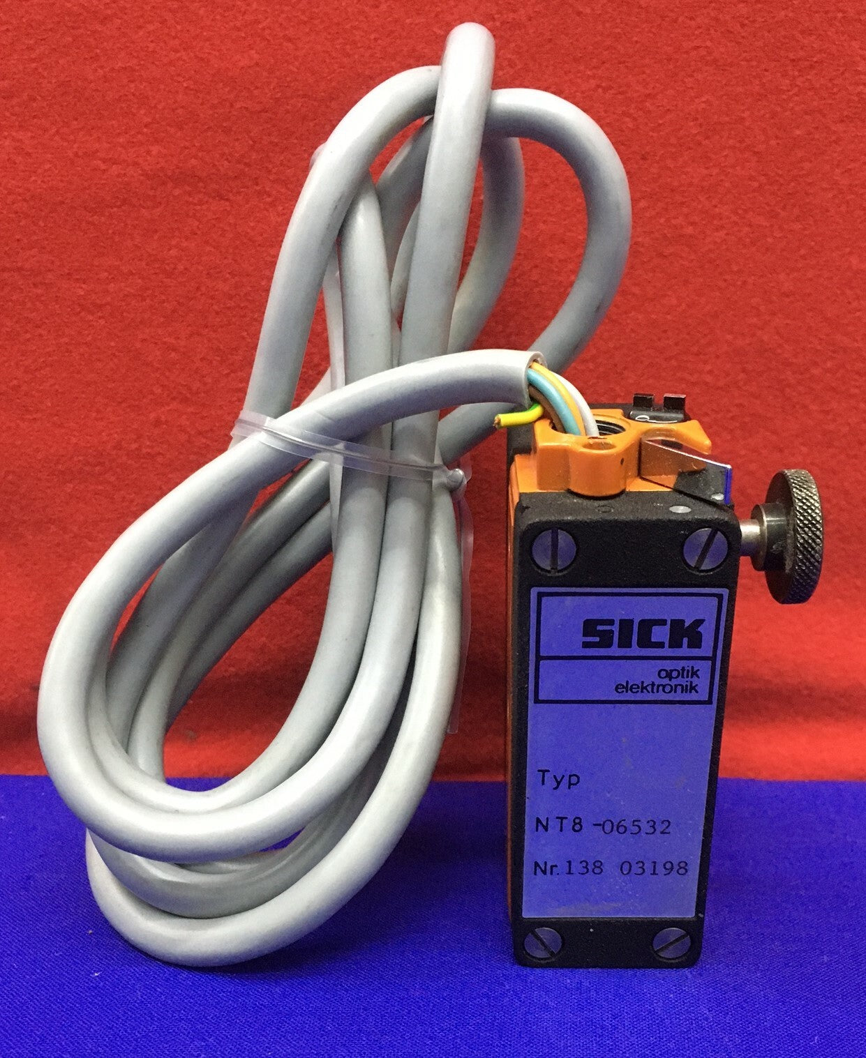 SICK NT8-06532 PHOTOEYE PHOTOELECTRIC SENSOR