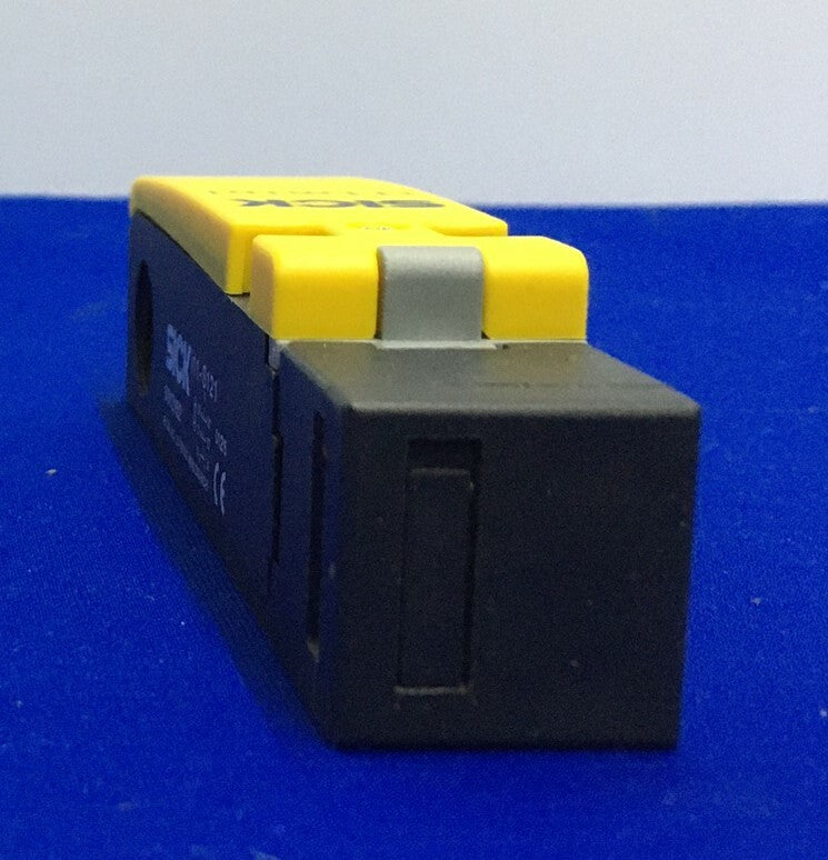 SICK i11-S121 / i11mini SAFETY INTERLOCK SWITCH