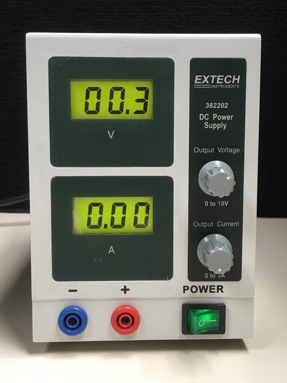 EXTECH 382202 DC電源