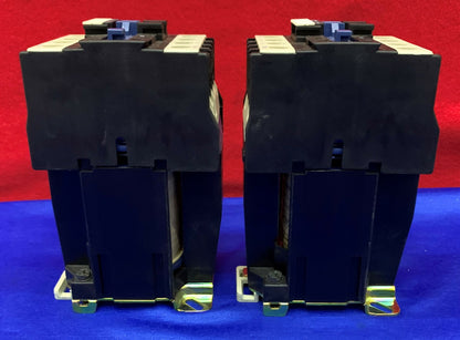 Lot van 2 Telemecanique (Schneider) LP1-D2501 BD 24V Contactor Spoel