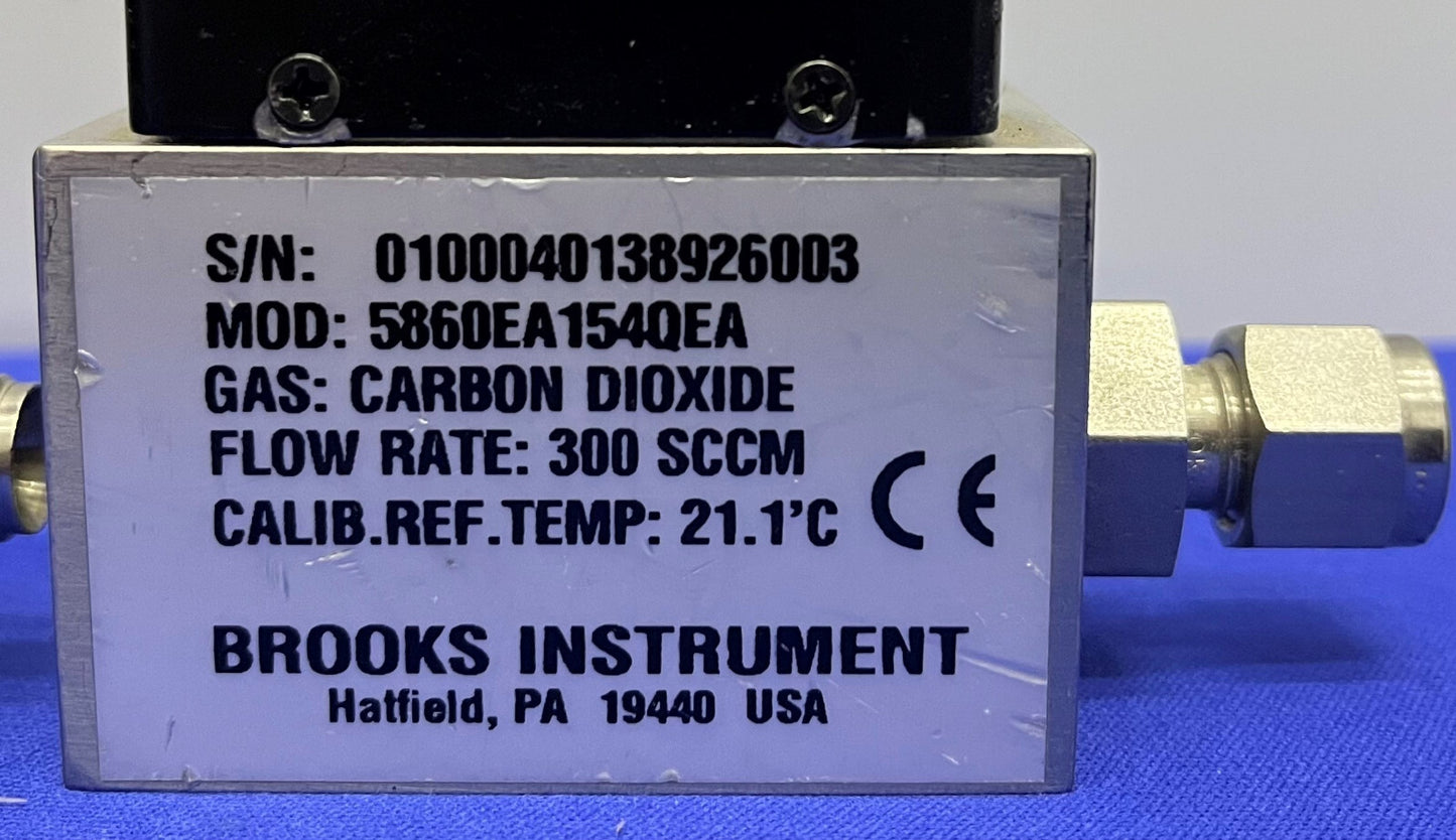 BROOKS INSTRUMENTS 5860E 5860EA154QEA  MASS FLOW SENSOR - 1 LOT QTY 2