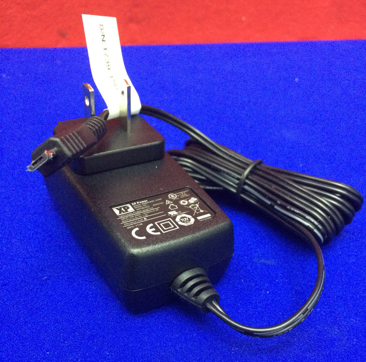 ALIMENTATORE XP Power 5 VDC 1.6A USB MICRO B 100-240 VEP08US05-Micro B - QTY 2