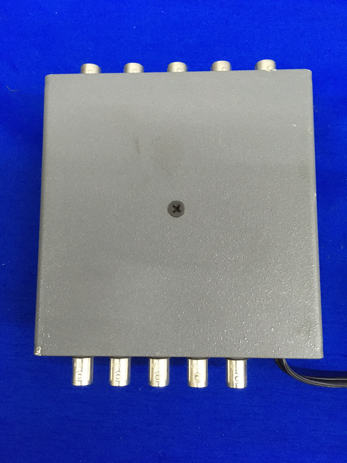 AMPLIFICATORE DI DISTRIBUZIONE AUDIO EXTRON ELECTRONICS ADA 2 300 HV