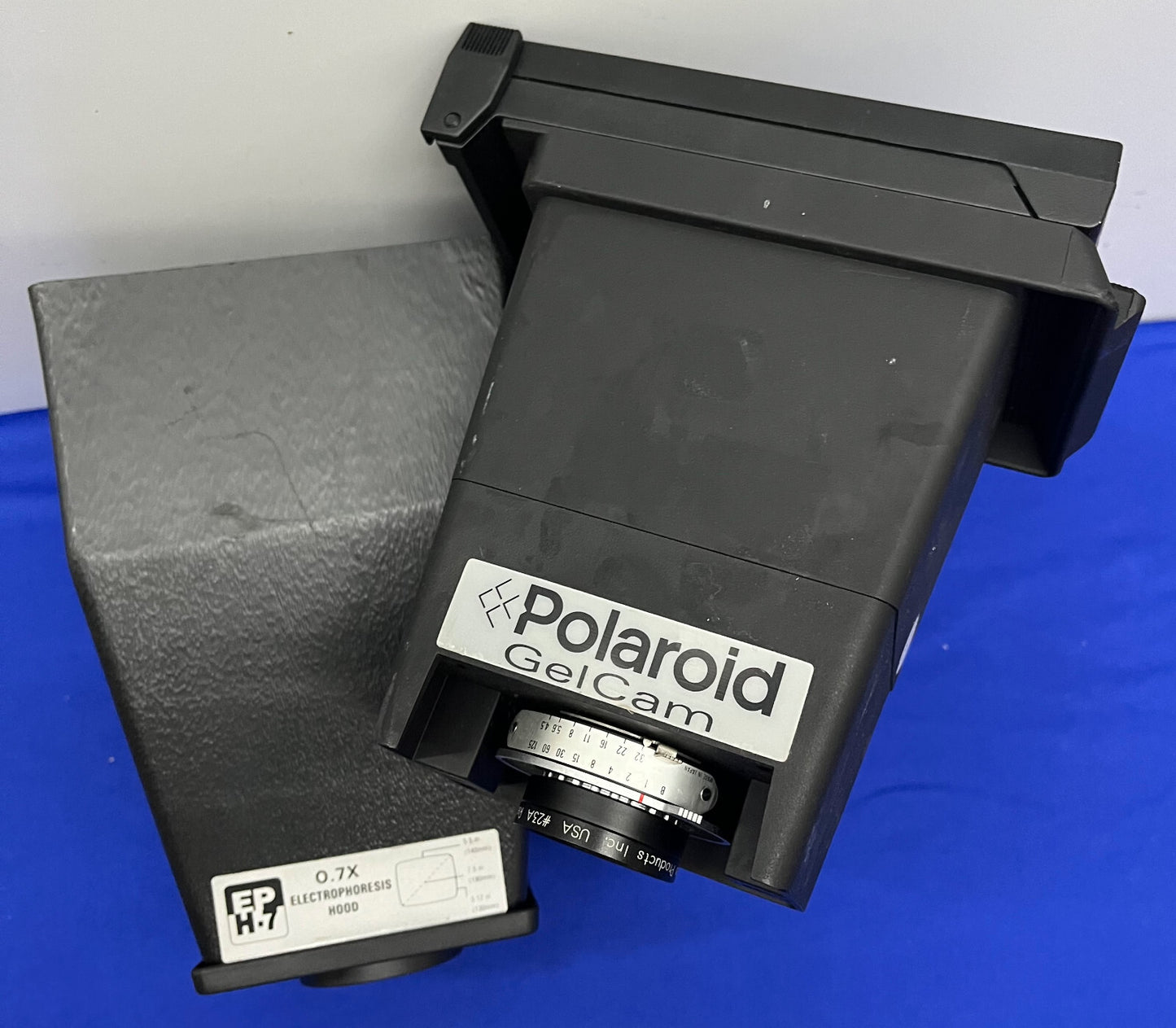 POLAROID GELCAM COPAL RED SHUTTER w/ EP-H7 0.7x ELECTROPHORESIS HOOD