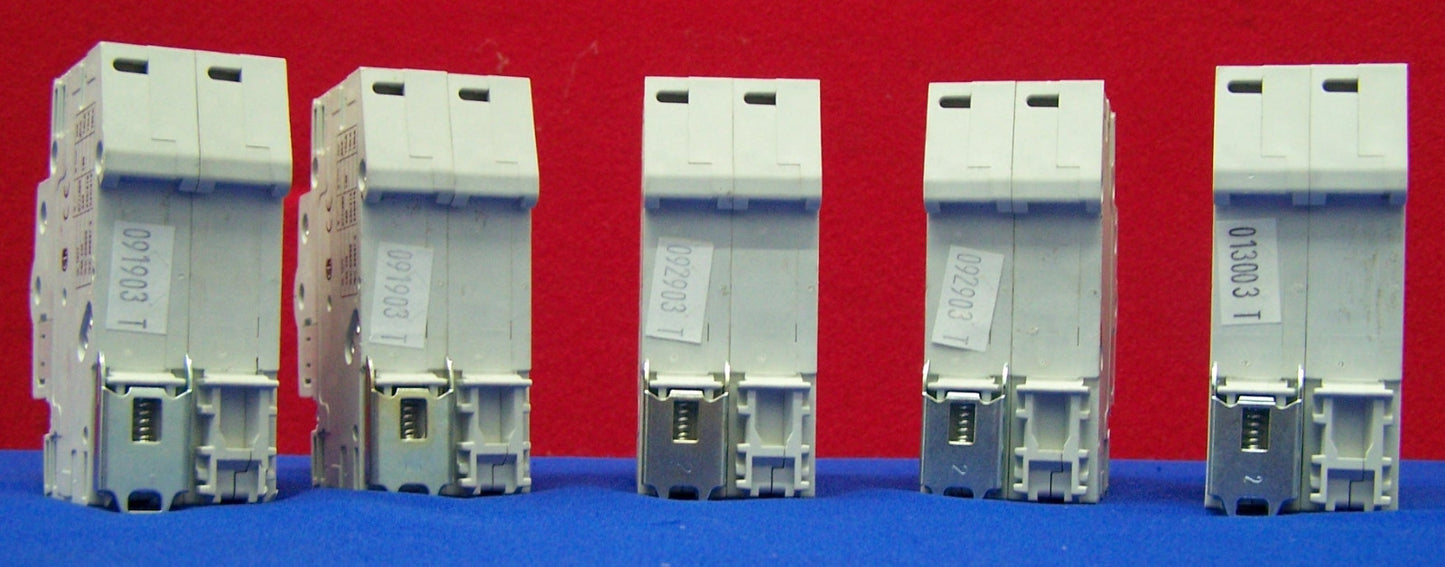 CUTLER-HAMMER CIRCUIT BREAKERS QTY 2-C1 WMS2C01,QTY 2-C4 WMS2C04,QTY 1-C13