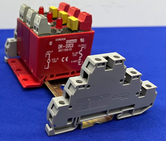 CROUZET GORDOS DR-ODC5 or DR-0DC5 I/O RELAY MODULE - 1 LOT QTY OF 3 ON DIN RAIL