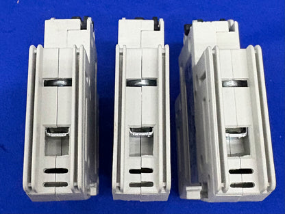 COOPER BUSSMANN CCP-1-30CC / CCP-CC CIRCUIT BREAKER  - 1 LOT QTY 3
