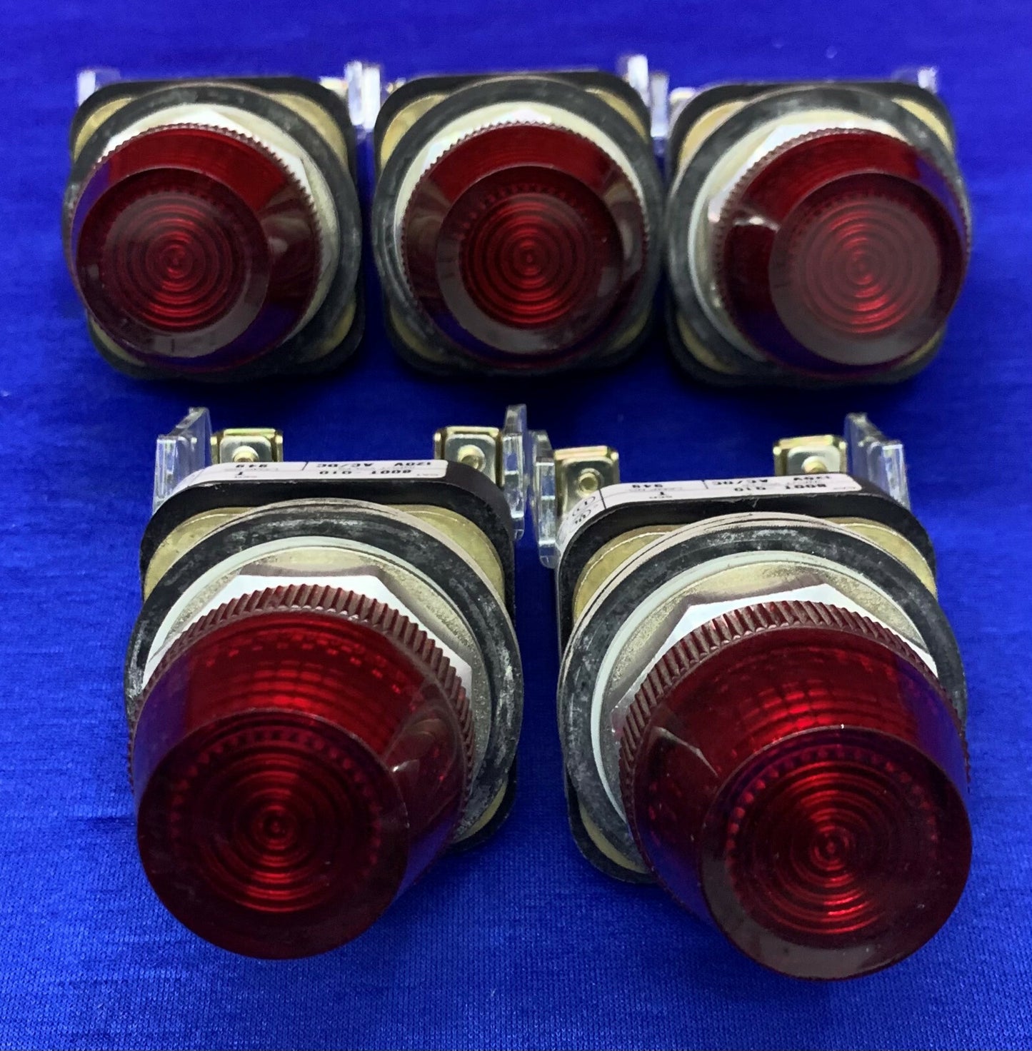 1 Lot QTY of 5 - Allen Bradley 800T-Q10 Ser T Red Pilot / Indicator Light
