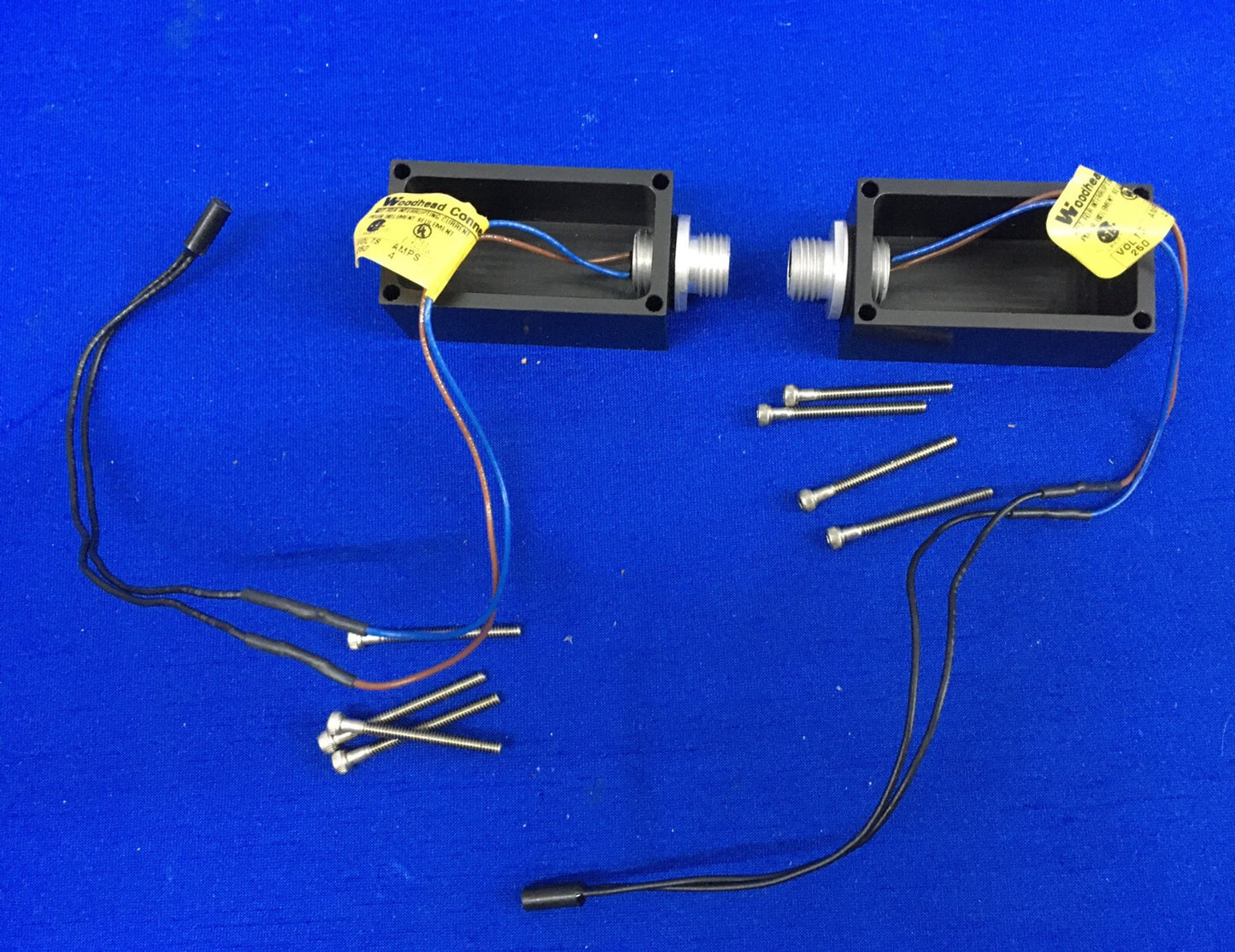 1 LOT OF QTY 2 WOODHEAD /BRAD HARRLSON ® 7R2A06A19A120 CABLE ASSEMBLY