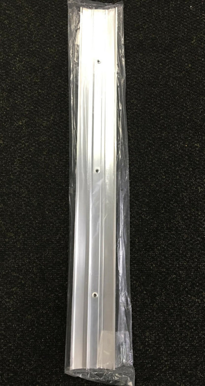 REI / REESE ENTERPRISES, INC. SOGLIA A SELLA DA 36" FINITURA IN ALLUMINIO