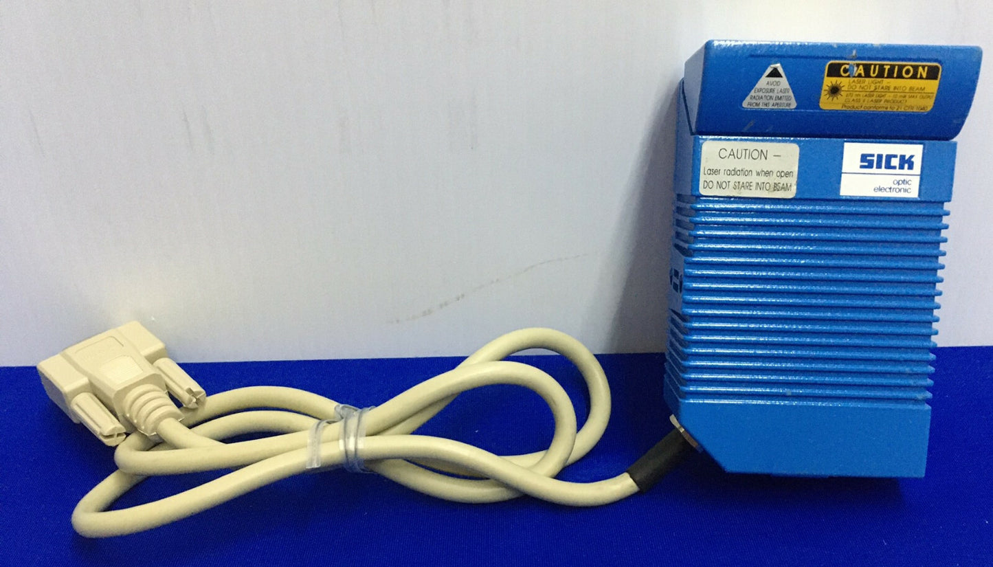 SICK CLV220A0010 / CLV-220-A0010 / 1 015 260 LASERSENSOR 15-POLIGER STECKER