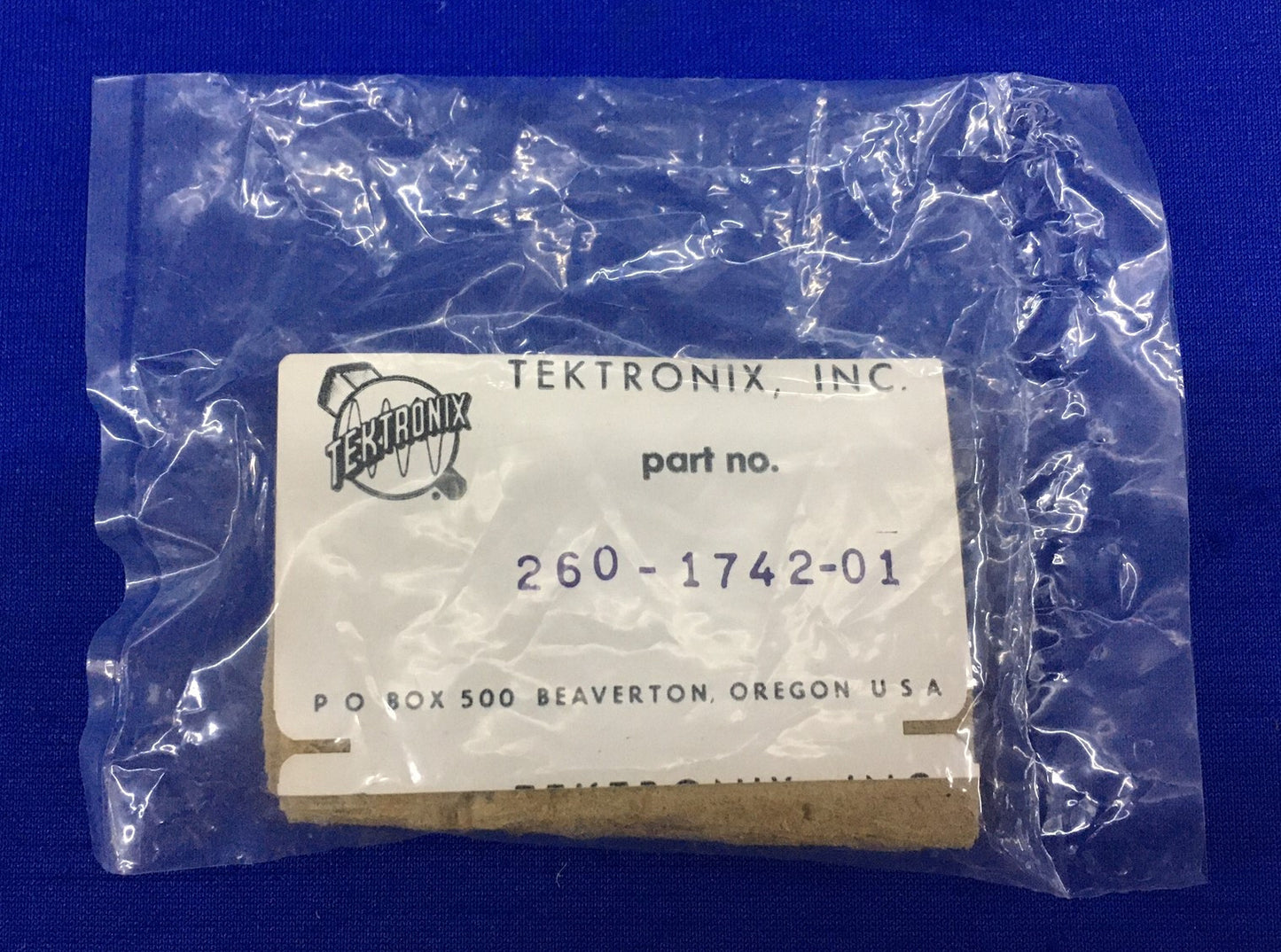 TEKTRONIX  260-1742-01 - ITEM IS NEW IN OPENED ORIGINAL PACKAGE