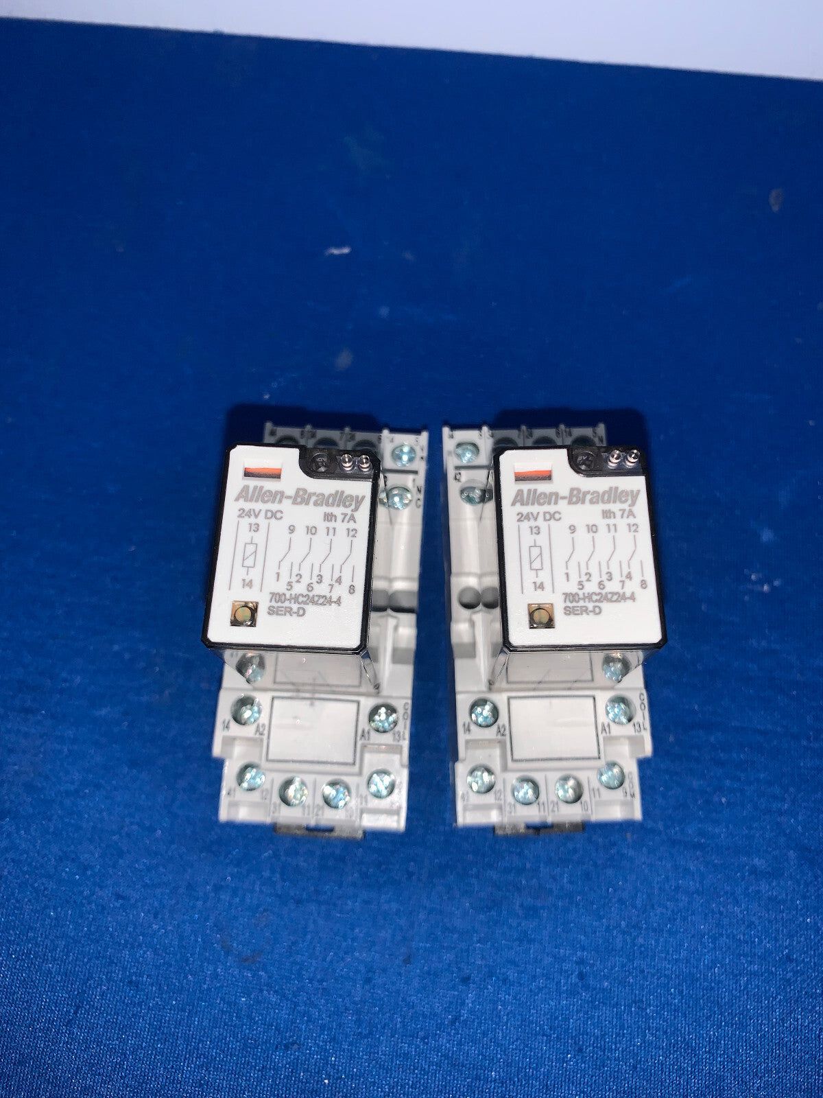 ALLEN-BRADLEY, 700-HC24Z24-4, RELAY, SELLING AS 1 LOT QTY 2 FOR $30