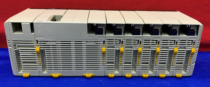 Controllore programmabile Omron Sysmac CQM1 PA203 CPU21 OCH ID212 (3X) OC222 (2X)