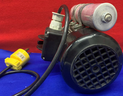 ANTRIEBSTECHNIK 7960327RBF0.0974-71 MOTOR 1650/min 2.0A 115V 60Hz. ITEM IS USED.