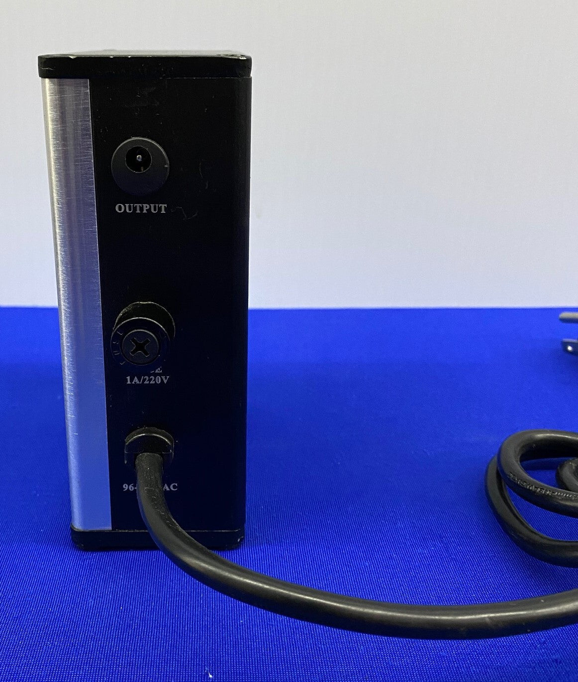 SCIENSCOPE IL-LED-R2E NETZTEIL, MAX. LEISTUNG 8 W, EINGANG: 96–265 VAC – KEIN RINGLICHT